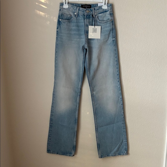 Blue Straight Leg Jeans Classic Style - Picture 1 of 4